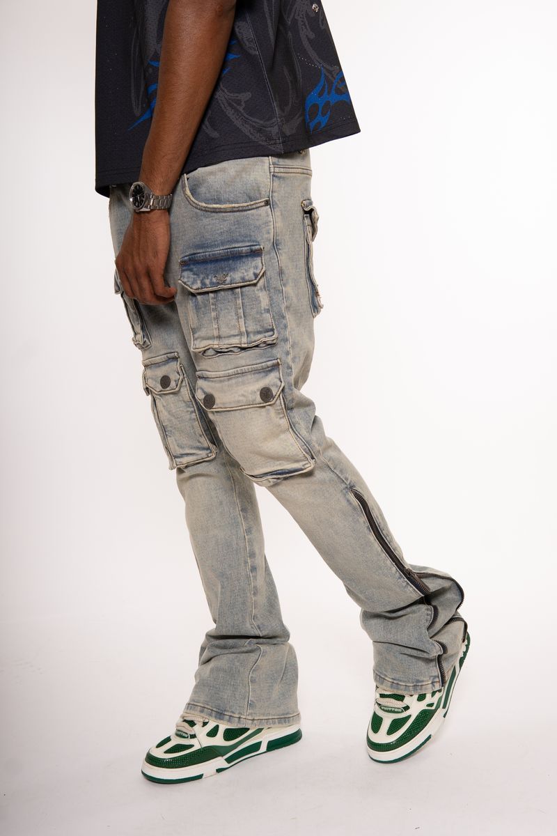 VICIOUS JEANS MULTI CARGO SIDE ZIPPER FLARE DENIM